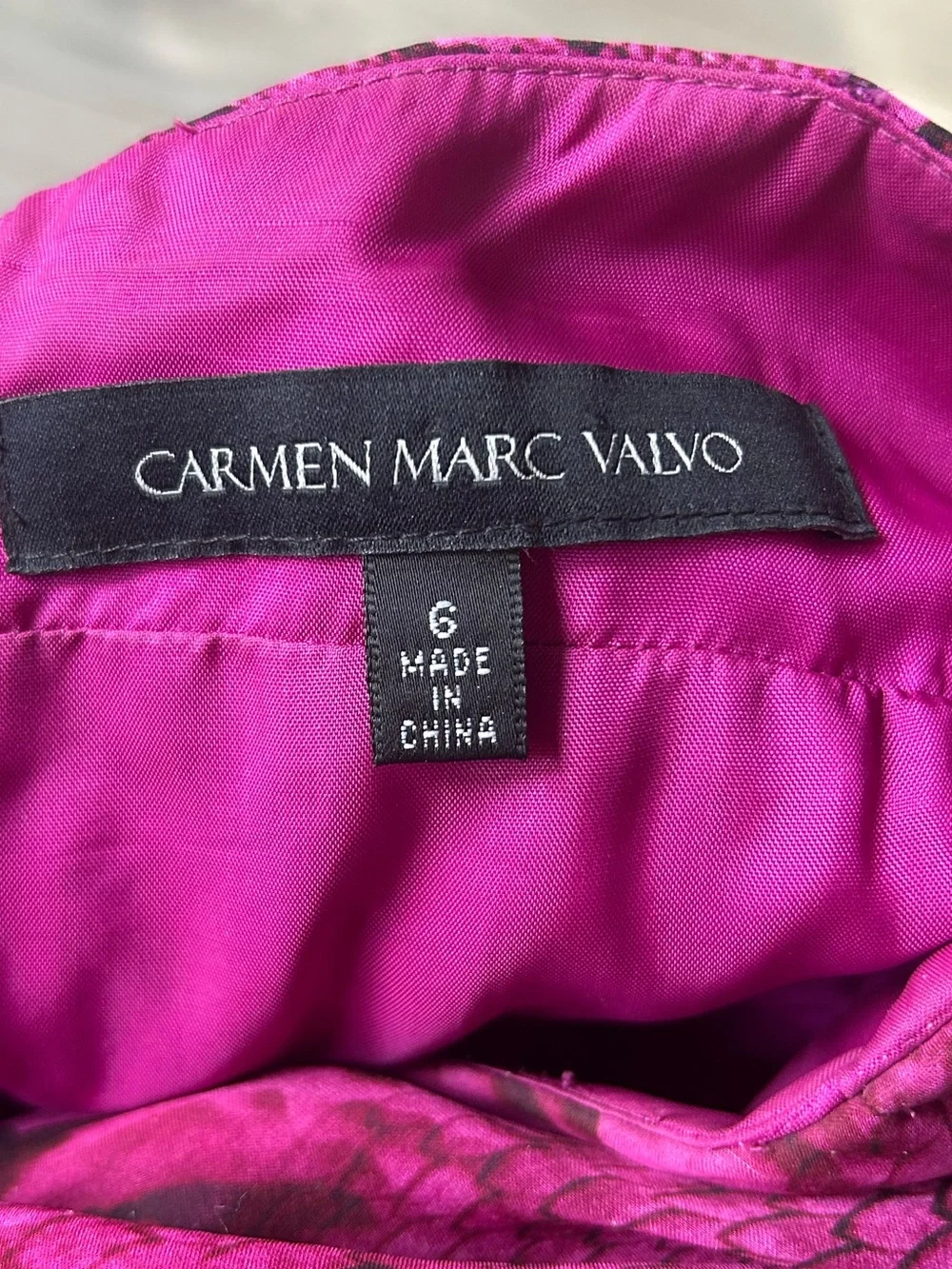 Carmen Marc Valvo Silk Snake Print Evening  Beaded Collar Dress Size 6